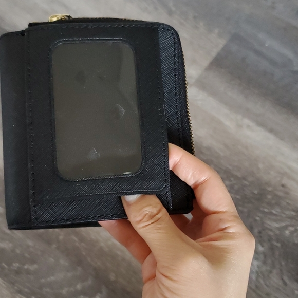 Kate Spade wallet - Picture 5 of 5